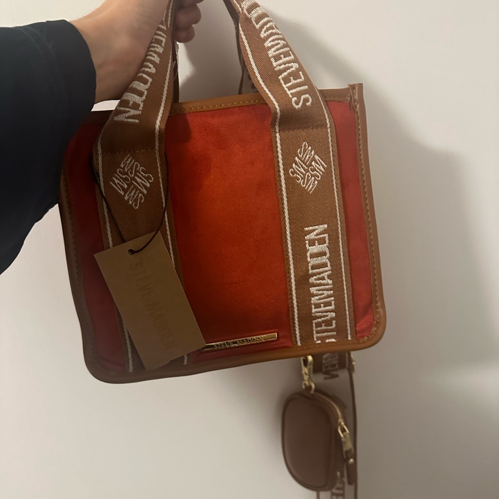 Steve Madden bag !! It’s absolutely beautiful! Brand new